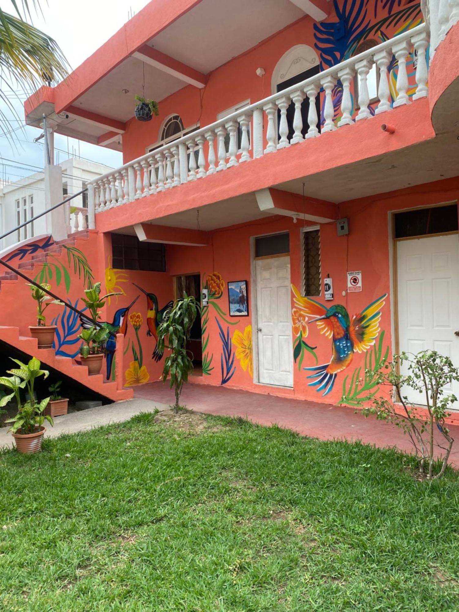 Hotel Posada Gutierrez Панахачел Екстериор снимка